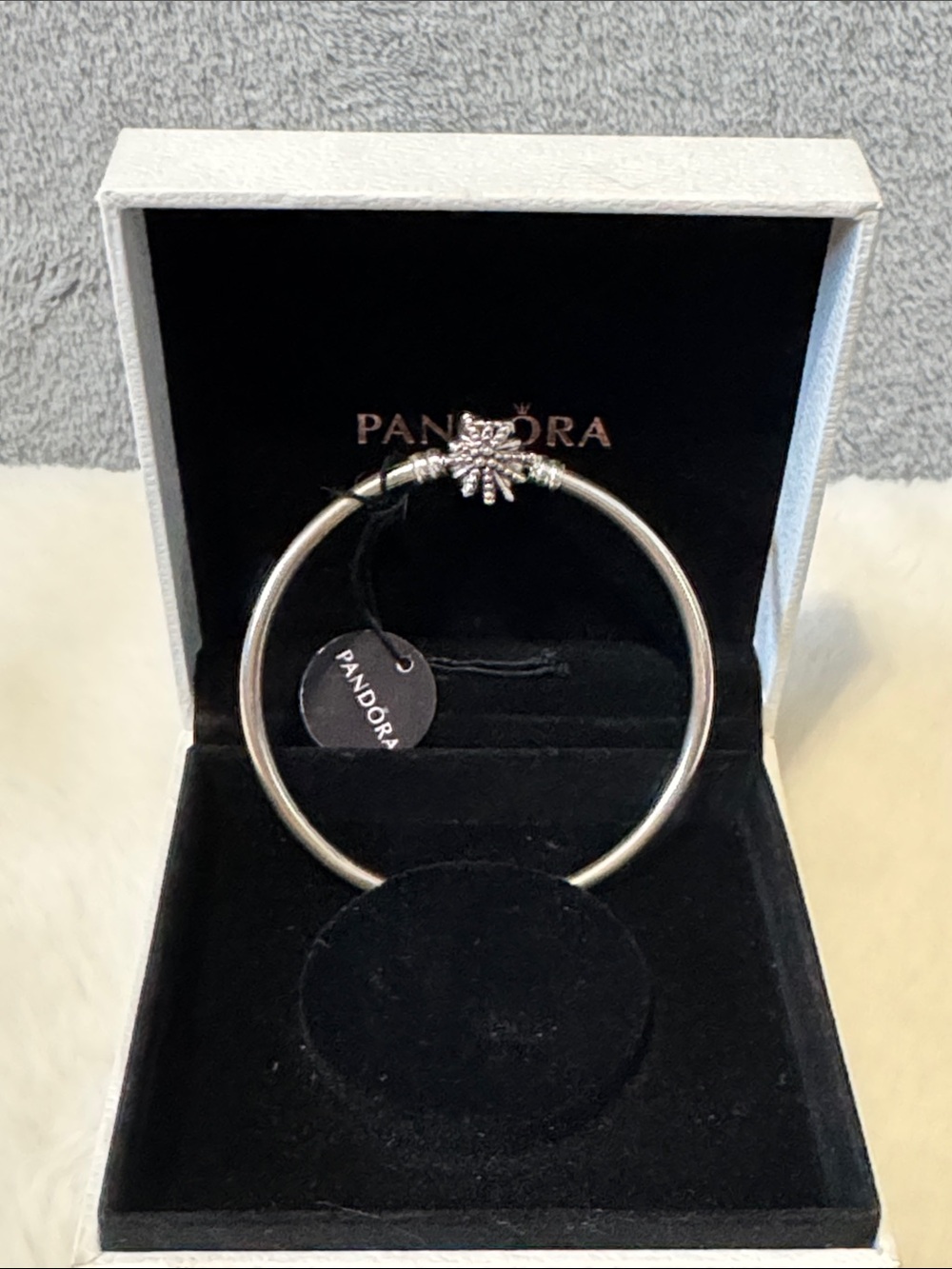 Pandora Limited Edition “Best Is Yet To Come” Fireworks Bangle Bracelet SS925